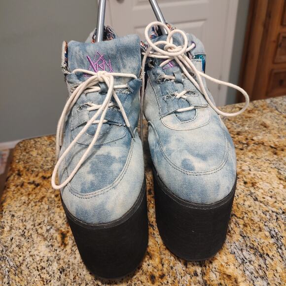 YRU Vintage Denim Platform Sneakers Size 39 with Embroidered Details 8.5 US - Picture 9 of 12
